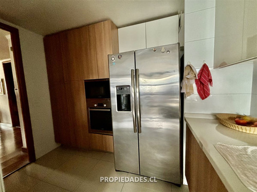 Departamento En Venta De 4 Dorm. En Lo Barnechea