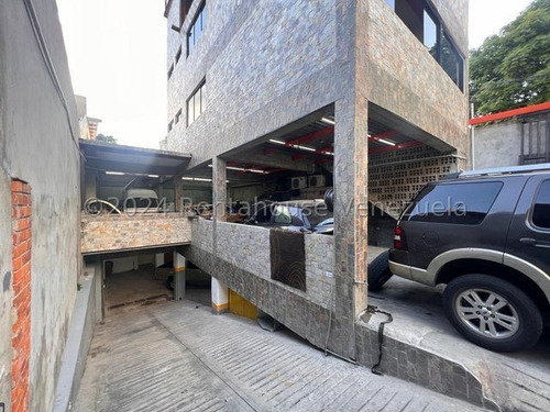 Edificio Comercial En Alquiler En Santa Eduvigis 24-16841 Cs