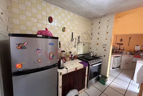 Oportunidad En La Colonia Centro Mazatlán De Una Casa Con Vistas Panorámicas