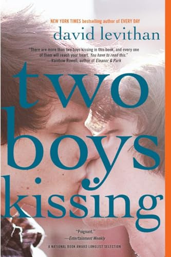 Two Boys Kissing - Levithan David