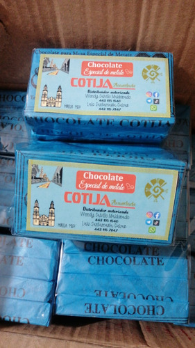 Chocolate Cotija Artesanal Envoltura Azul