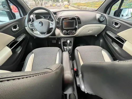 Renault Captur 2.0 Intens Automática