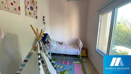 Imagen 15 de 22 de Casa En Venta En Bcdo Villa Flaubert