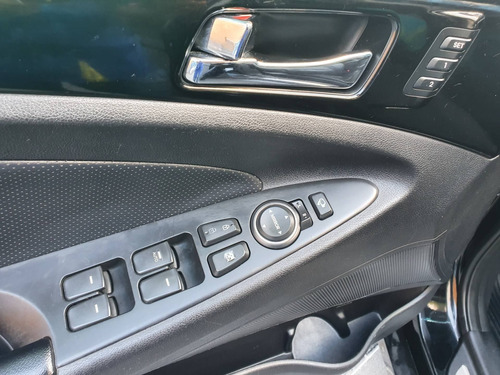 Hyundai Sonata 2.4 Mpfi I4 16v 182cv Gasolina 4p