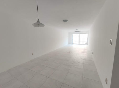 Imagen 4 de 8 de En Venta. Monoambiente Con Patio Pocitos