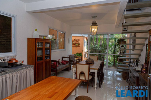 Imagem 12 de 15 de Casa Assobradada - Vila Madalena - Sp - 633537