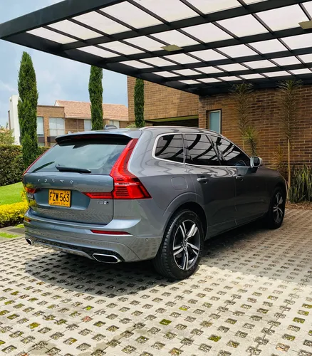 Volvo XC60 2.0 T5 Awd R-design