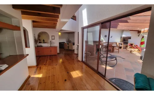 Casa Funcional Y Práctica En Venta, Centro De Avandaro