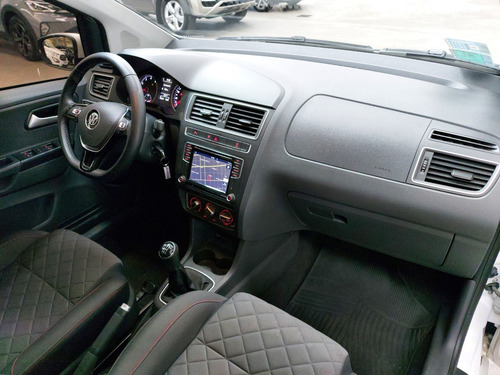 Imagen 10 de 15 de Volkswagen Suran Highline