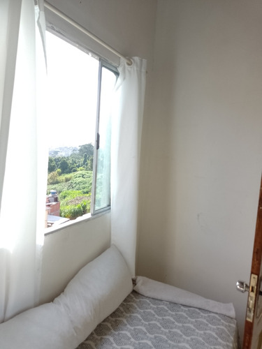 Casa Com Dois Quartos Sala Cozinha Americana Um Banheiro