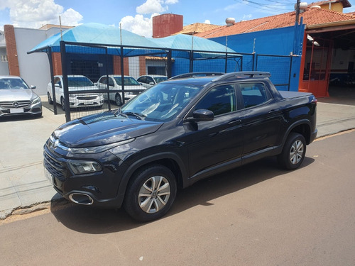 Fiat Toro 1.8 16v Freedom Flex 4x2 Aut. 4p