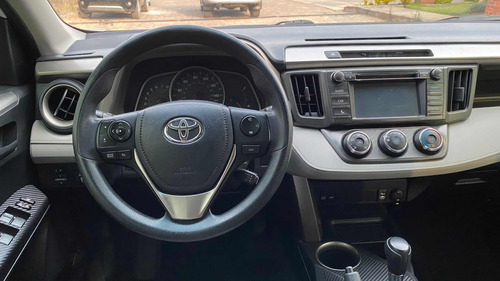 Imagen 5 de 8 de Toyota Rav 4 Rav 4
