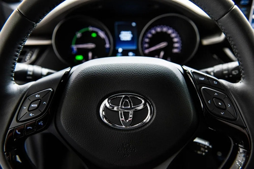Toyota Ch-r 1.8 Ecvt Hv 2020 Car Cash