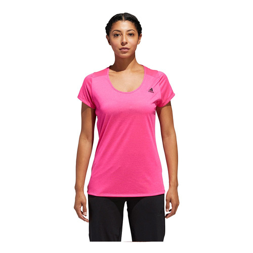 Remera adidas Essential Mujer