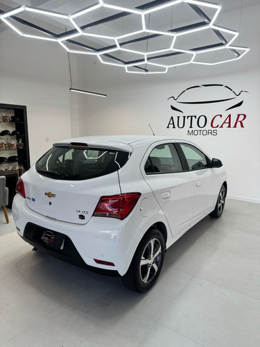 Chevrolet Onix 1.4 MPFI LTZ 8V FLEX 4P MANUAL
