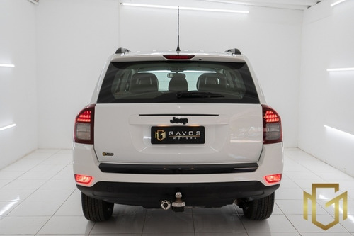 Imagem 10 de 15 de Jeep Compass Sport 2.0 2014 Branca