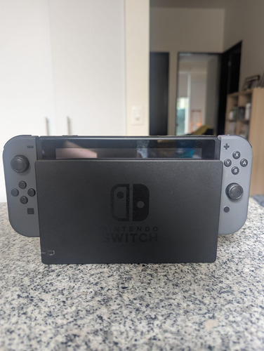 Nintendo Switch Switch Standard (Usado)