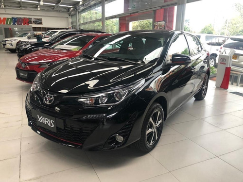 Toyota Yaris Sport Mecánico