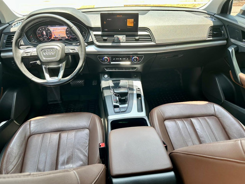 Audi Q5 2.0 L T Select Dsg