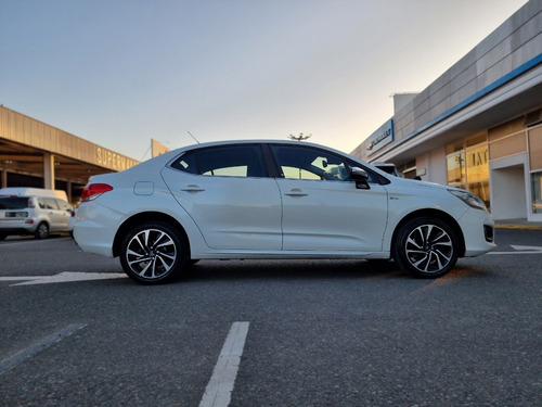 Imagen 6 de 21 de Citroen C4 Lounge S Edition 2016 Mr