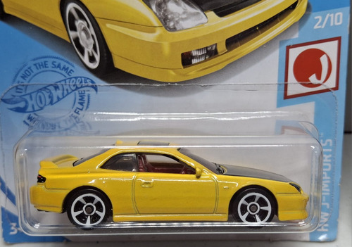 Hot Wheels Lote De 3 Vehiculos Varios 1/64 Nissan Pack 61 Celeste (Usado)