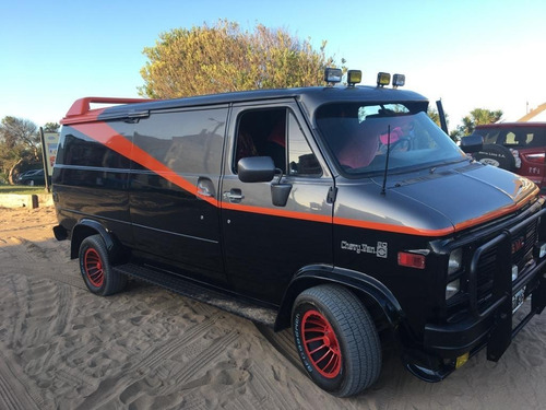 Gmc Chevrolet Chevy Van G 20 Replica Serie Brigada A