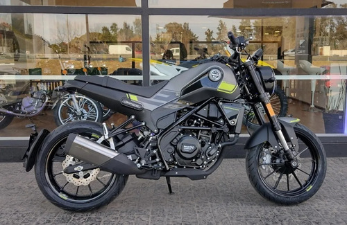 Imagen 13 de 25 de Benelli Leoncino 250 - No Ktm, No Husqvarna, No Honda!