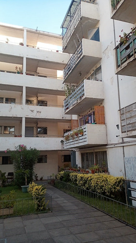 Imagen 8 de 12 de Departamento En Venta Sector Metro Los Héroes