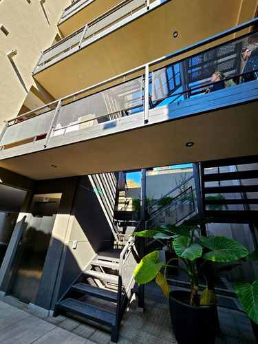 Departamento En Alquiler Calle B. Sur Mer/amoblado