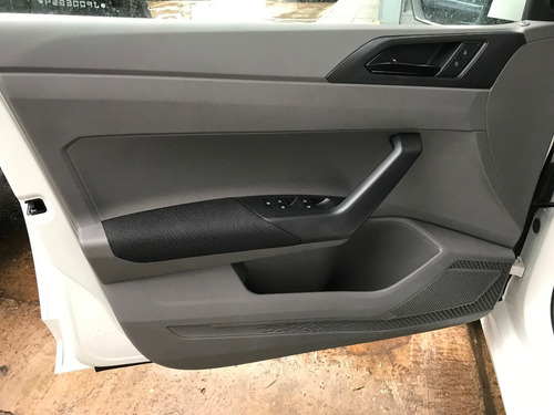 Imagen 9 de 14 de Volkswagen Polo 1.6 Msi My22