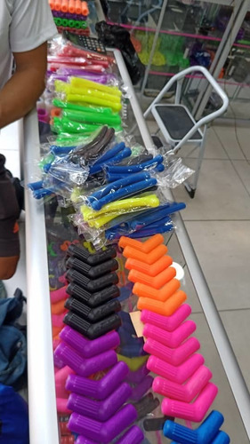 Imagen 3 de 10 de Repuestos Y Accesorios Para Motos