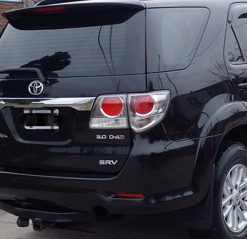 Toyota Hilux SW4 3.0 Srv Cuero I 171cv 4x4