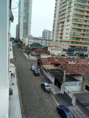 Imagem 10 de 11 de Excelente Kitnet, Em Ótima Localização, Próximo De Todo Comercio Local E Poucos Metros Da Praia, Pré - Si1233
