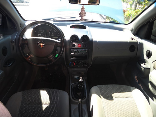 Imagen 9 de 13 de Chevrolet Aveo Sincronico
