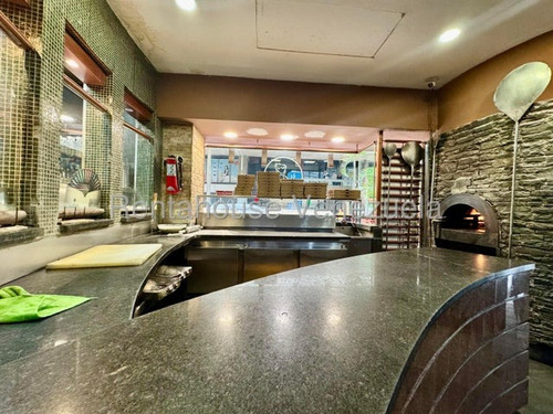 Local Comercial En Alquiler Equipado Para Lunchería Y Pizzería, Chacaito 25-22309 Ss
