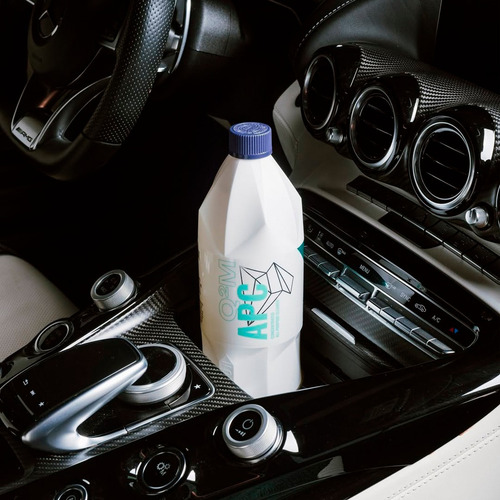Shampoo para Vehículo Gyeon Apc Limpiador Multiproposito Liquido en Botella con Aroma Neutro 1000 ml