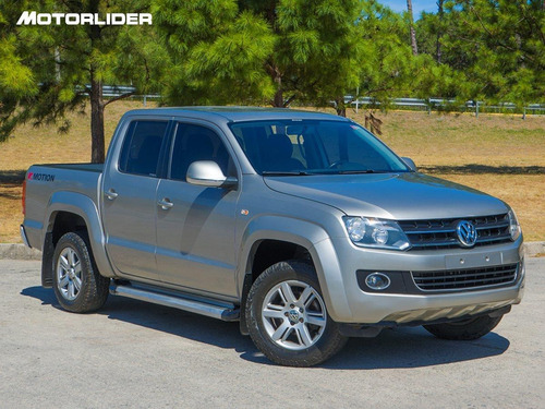 Imagen 7 de 25 de Volkswagen Amarok Highline At 4x4 Tdi| Permuta / Financia