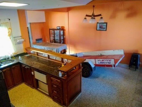 Venta Casa 4 Ambientes Con Parque En Morón