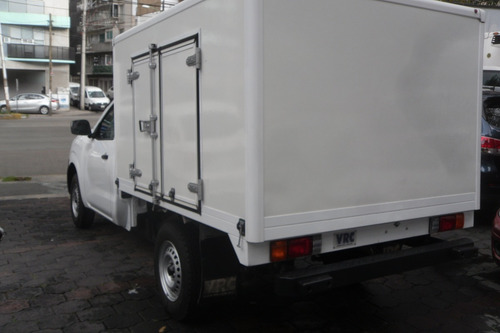 Imagen 4 de 15 de Nissan Np300 2019 Caja Refrigerada Como Nueva Lista Trabajar
