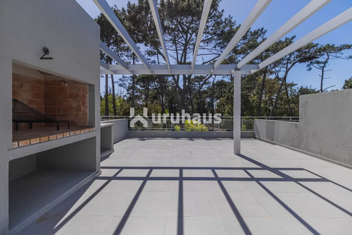 Alquiler Apartamento Dos Dormitorios Punta Del Este Edificio Rincon Del Bosque