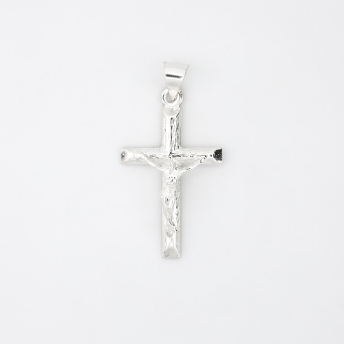 Dije Cristo En Cruz De Madera De Plata .925