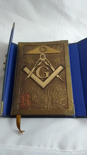 Imagem 2 de 7 de Grimório Maçom Artesanal Reciclato Capa Externa Corano Azul