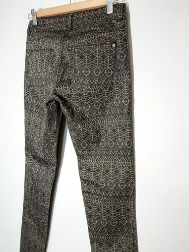 Imagen 8 de 10 de Pantalón H&m Estampado Con Bolsillos, Talla Eur 34
