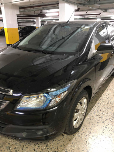 Imagem 2 de 14 de Chevrolet Onix 2013 1.4 Lt 5p