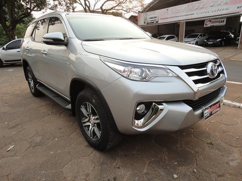 Toyota Hilux Sw4 2.7 Sr 4x2 16v Flex 4p Automático