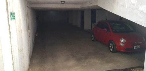 Cochera Cubierta En Venta Muy Cómoda En San Fernando