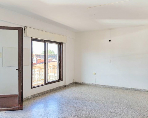 Depto. 4d A Refaccionar C/ Balcon Y Terraza Propia - Florida Al 400 (villa Alem)