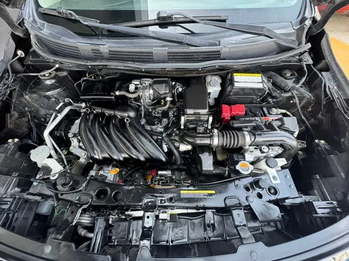 Nissan Versa Advance