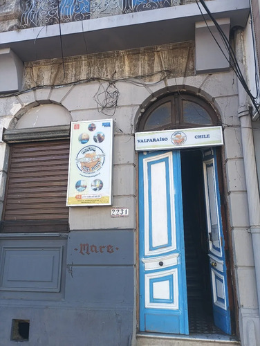 Venta Derechos Llave Hostal Del Gato En Pleno Centro