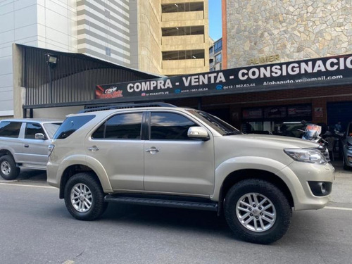 Toyota Fortuner -automática